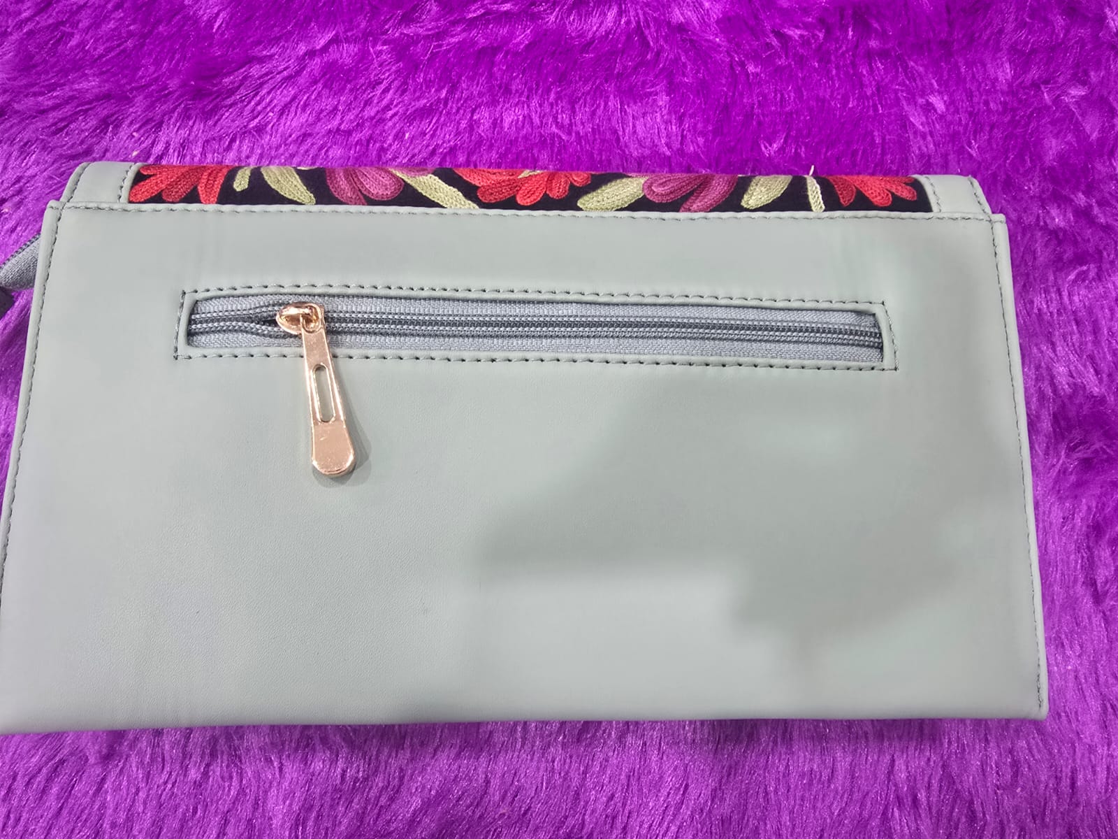 Kashmiri handbags,hand embroided hand bags for women,handmade tote bags,suede leather bags,handmade shoulder bags